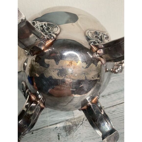 Vintage Wallace Baroque Silverplate Coffee/Tea Pot Ornate Footed #281 Excellent - Picture 8 of 16
